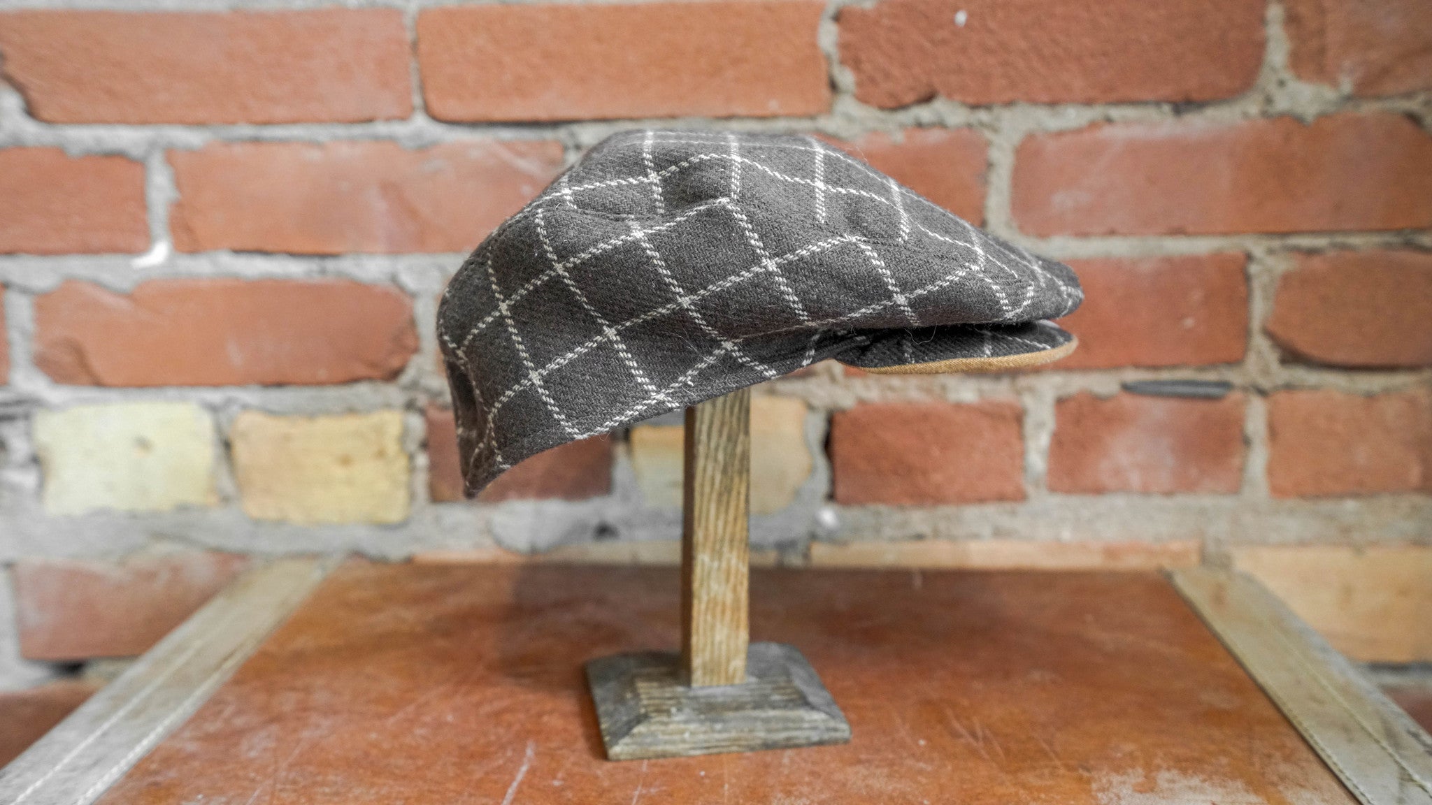 Men's Brown Plaid Golfer's Cap-Hats-ellënoire body, bath fragrance & curly hair