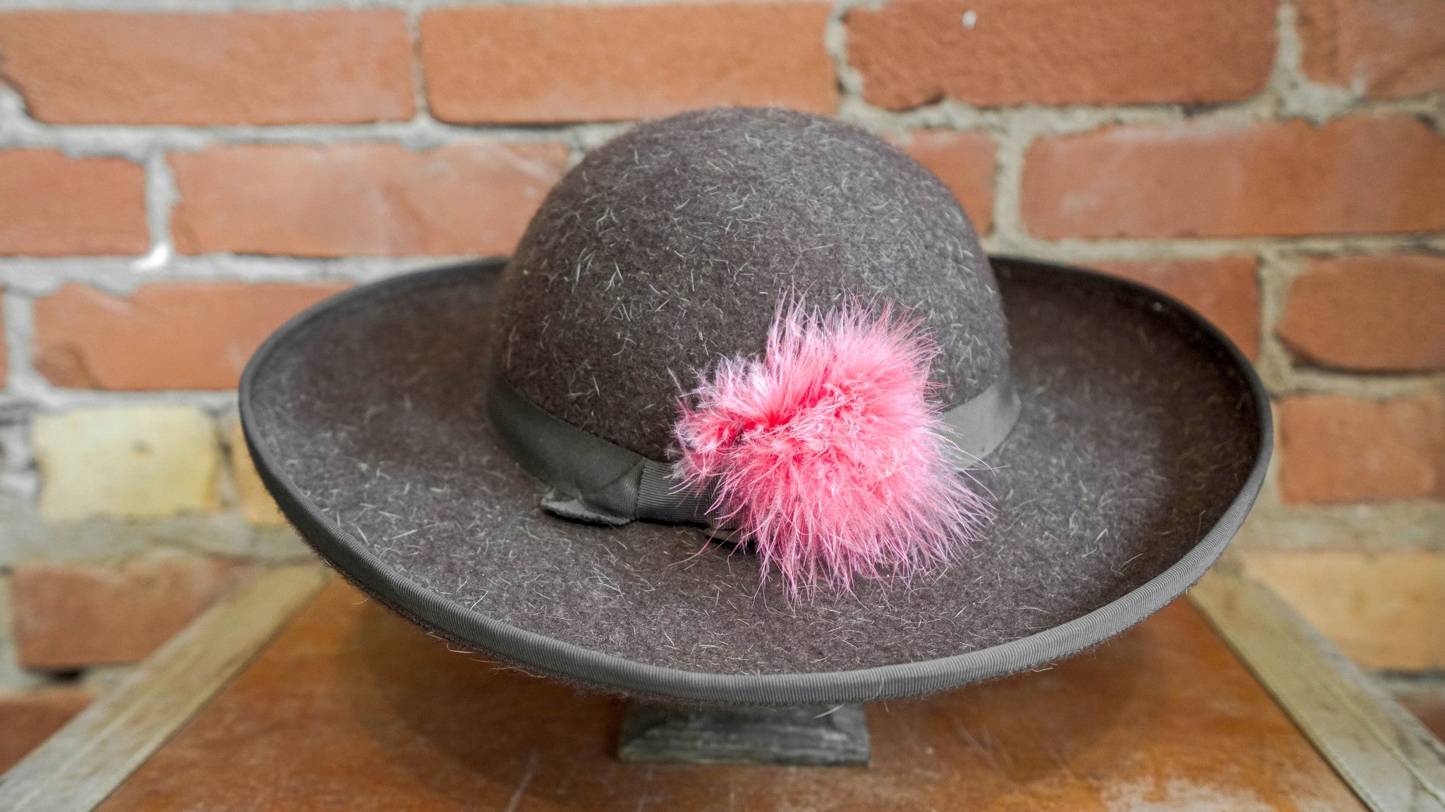 Women's Round Hat-Hats-ellënoire body, bath fragrance & curly hair